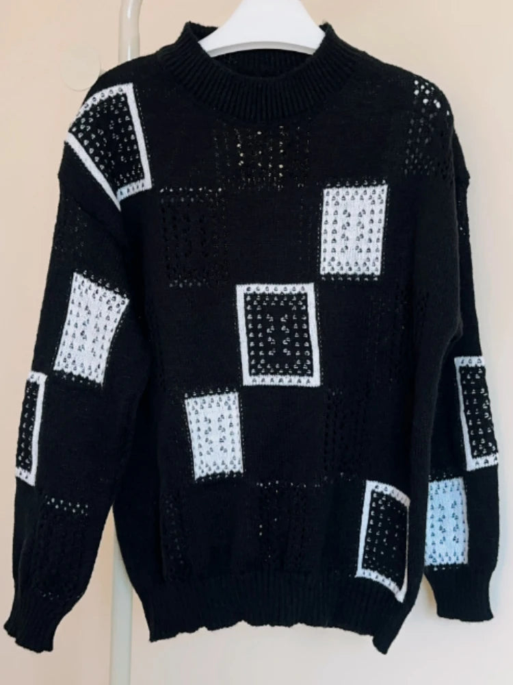 O-Neck Square Pattern Sweater