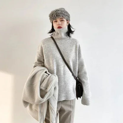 Women's Loose-Fit Turtleneck Knit Sweater