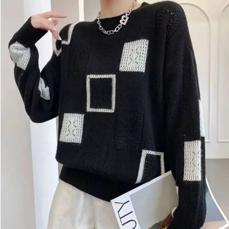 O-Neck Square Pattern Sweater
