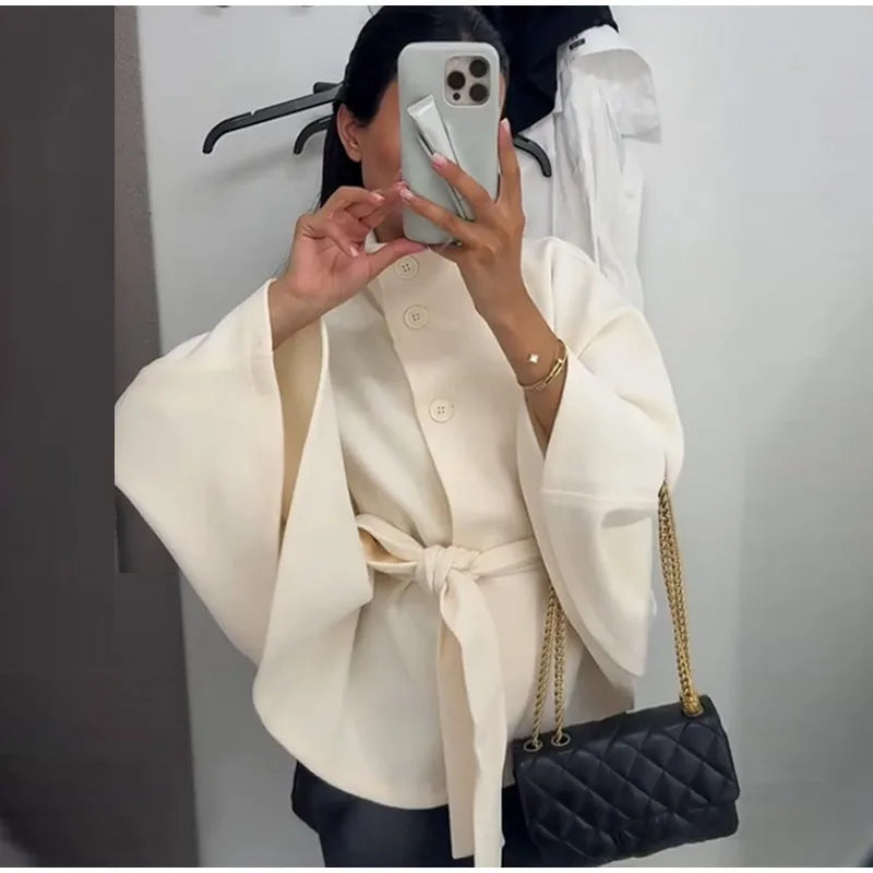 Snow Aura Belted Woolen Shawl