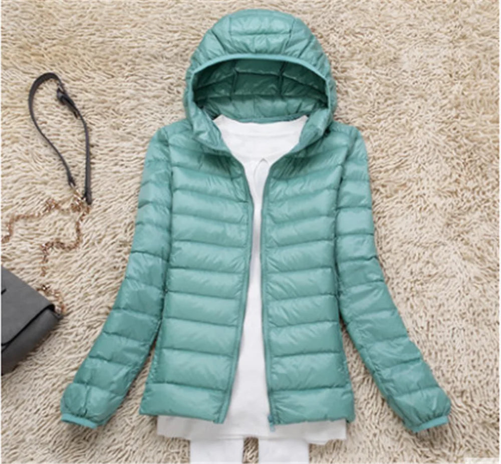 Women's Lightweight Hooded Duck Down Puffer Jacket