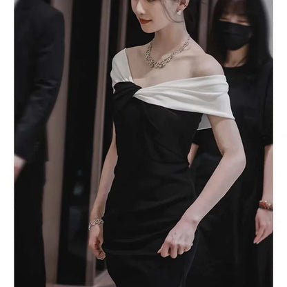 Glam Curve Contrast Slit Dress