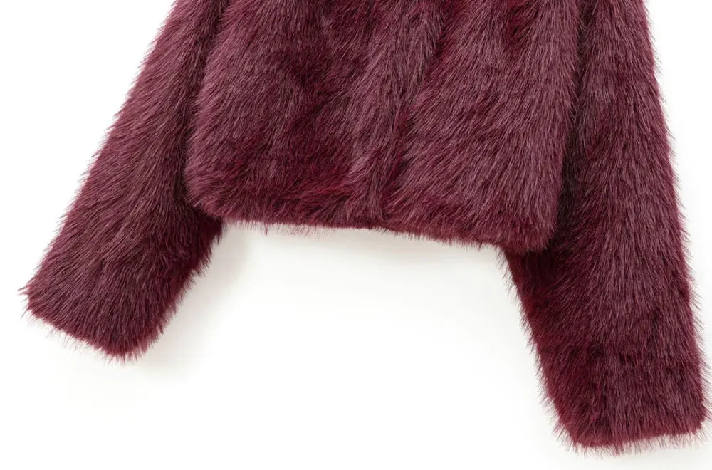 Plush Chic Cropped Faux Fur Jacket
