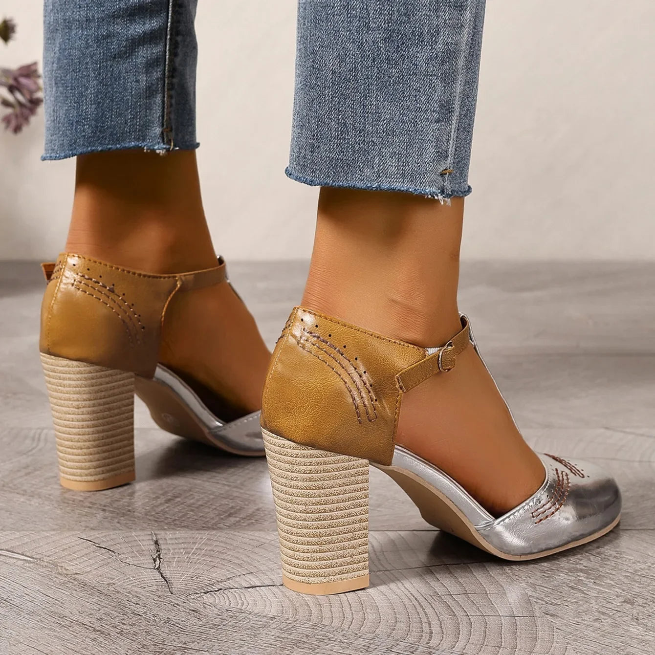 Retro Chic Thick Heel Sandals