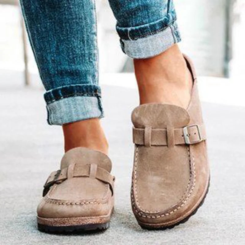 Plus Size Suede Mules