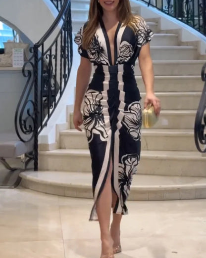 Floral V-Neck Pleated Dress