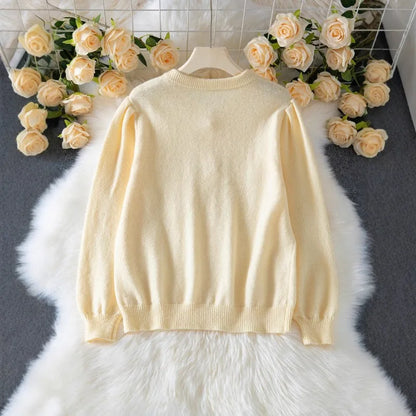 Women’s Elegant Knitted Cardigan – Autumn & Winter
