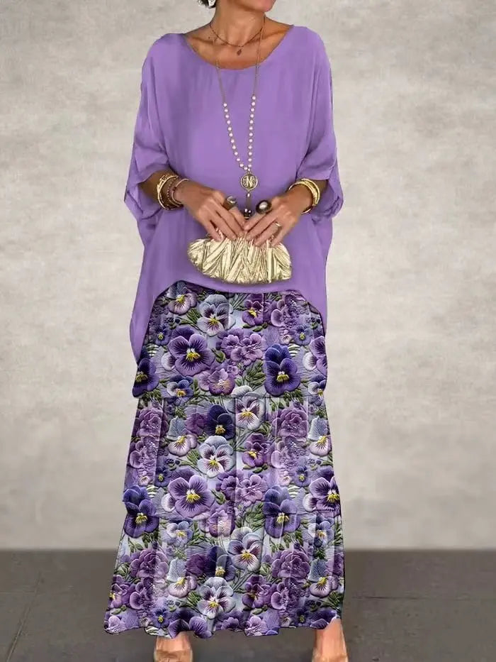 Artistic Loose-Fit Maxi Dress