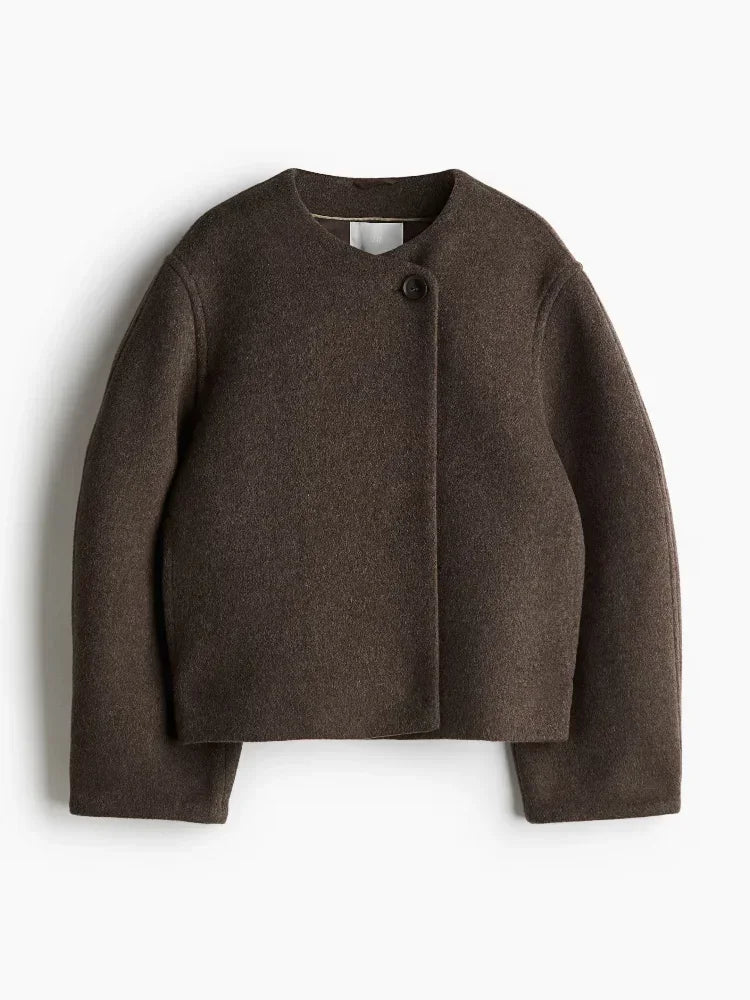 Chic Elegance Cropped Winter Coat