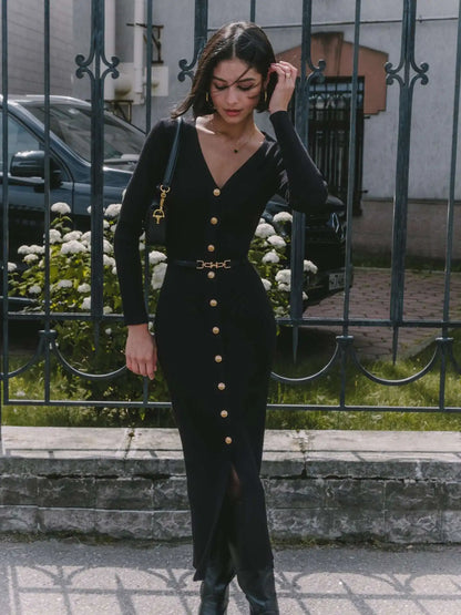 Tossy V-Neck Ribbed Knit Dress