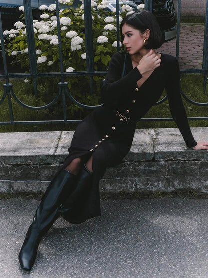 Tossy V-Neck Ribbed Knit Dress