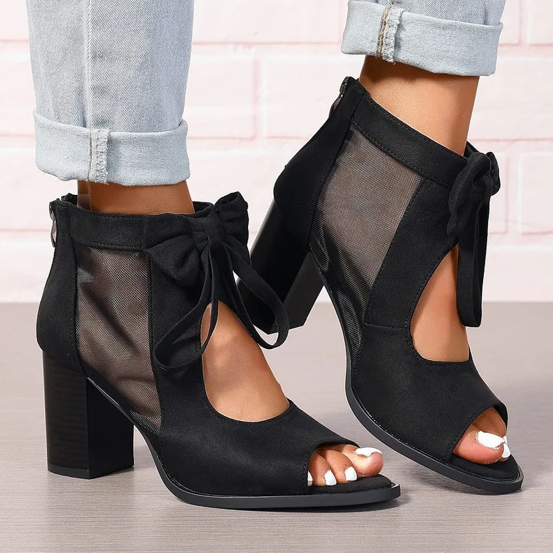 Chic Hue Fishmouth Heels
