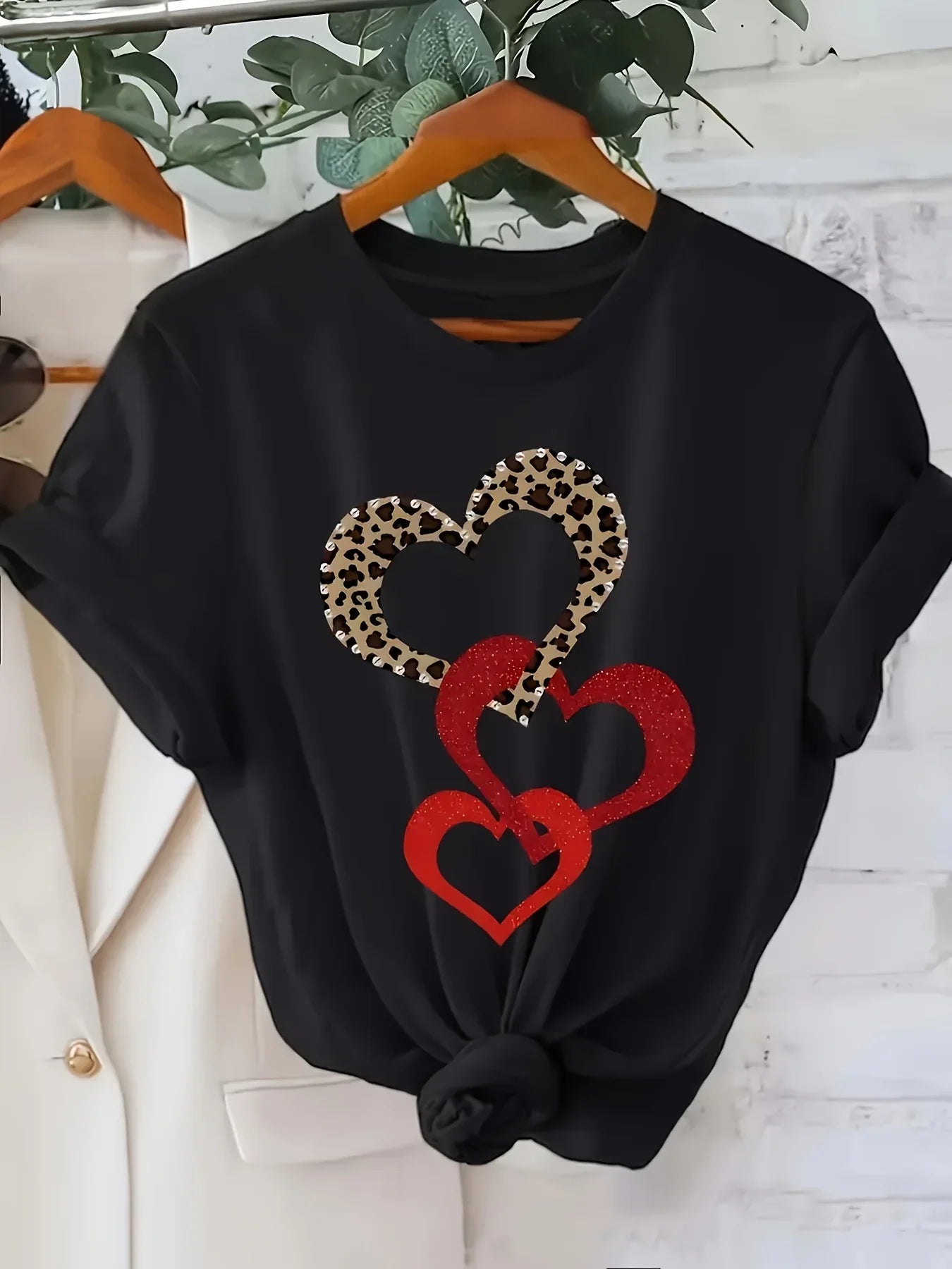 Leopard Heart Print Casual T-Shirt
