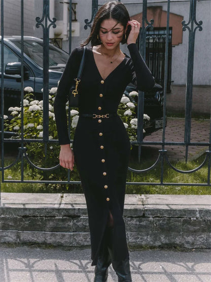 Tossy V-Neck Ribbed Knit Dress