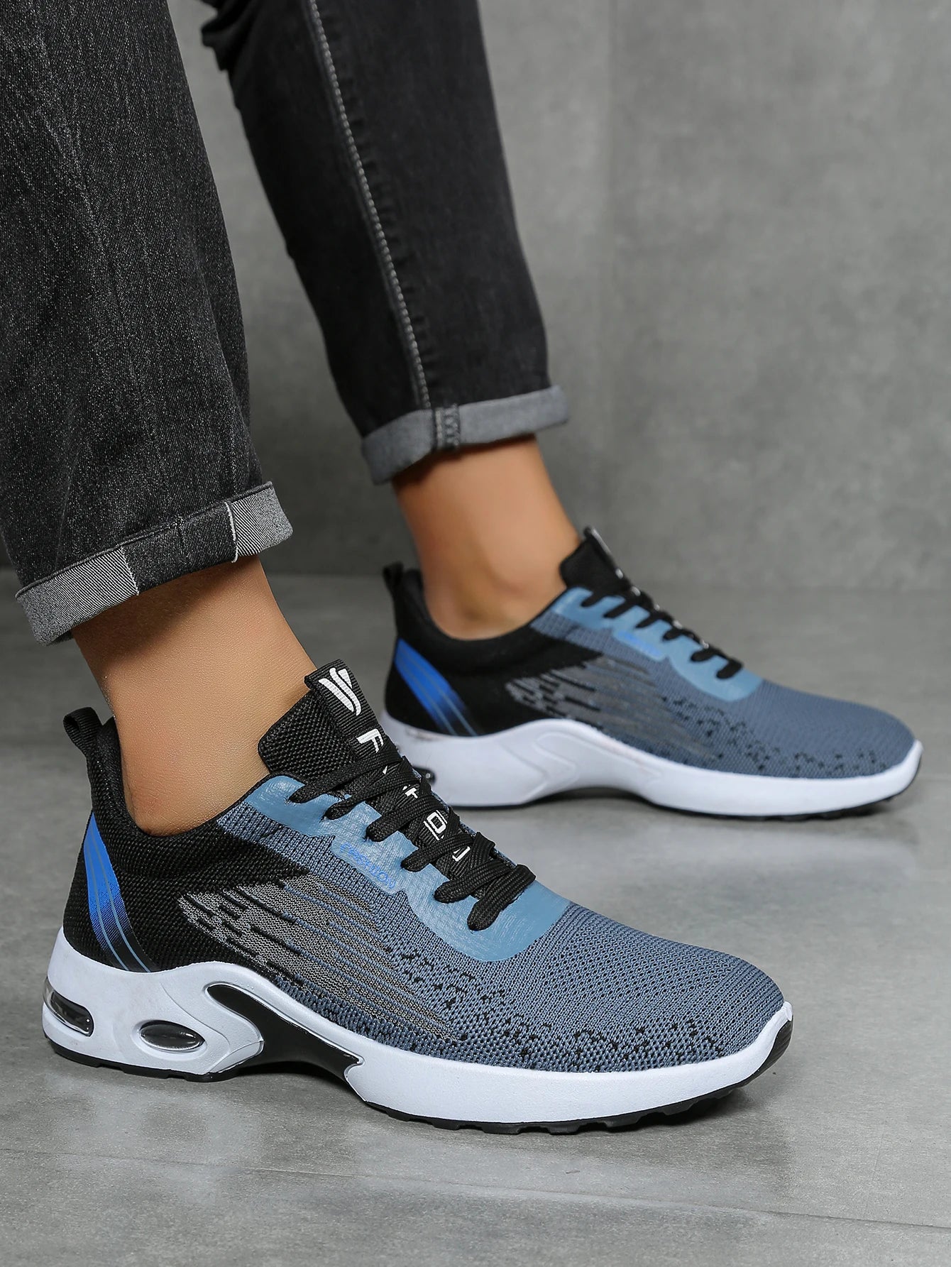 Stylish Casual Sneakers for Men