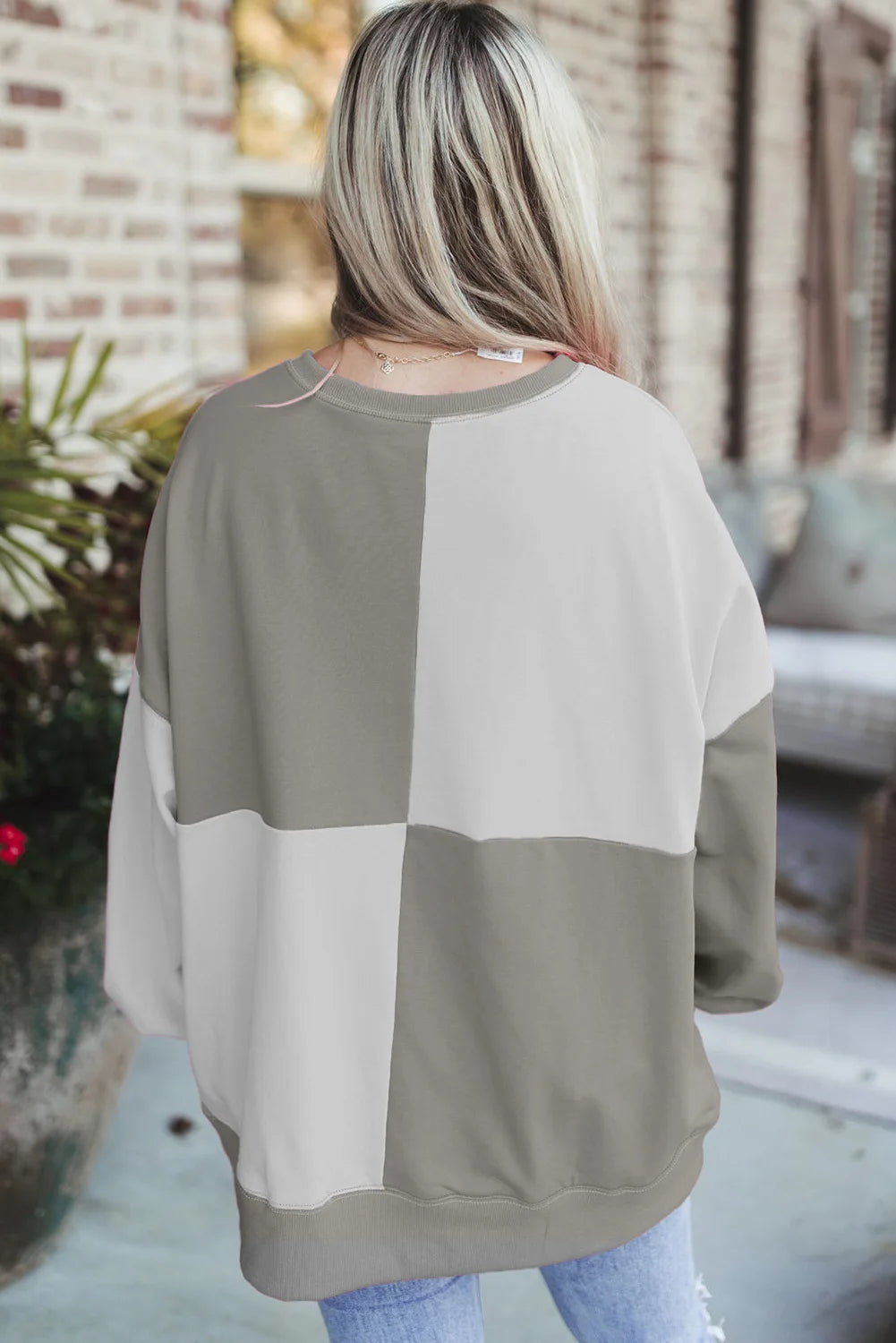 Trendy Contrast Buckle Sweatshirt