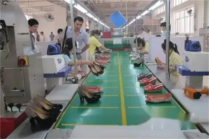 Luxe Stride Women's Hollow Sandals