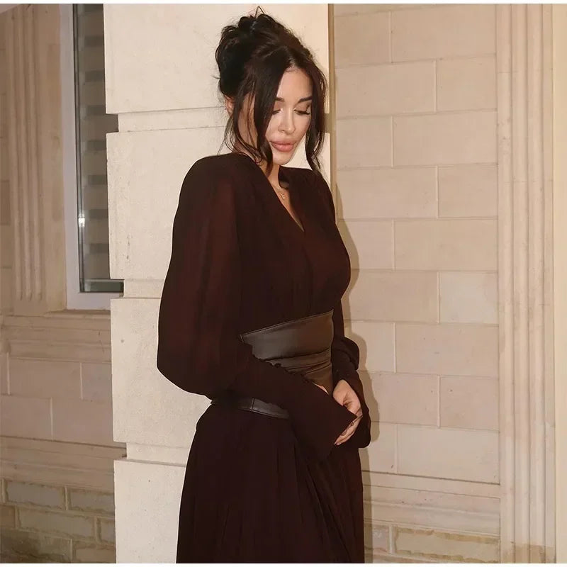 Elegant Waist-Cinch V-Neck Maxi Dress