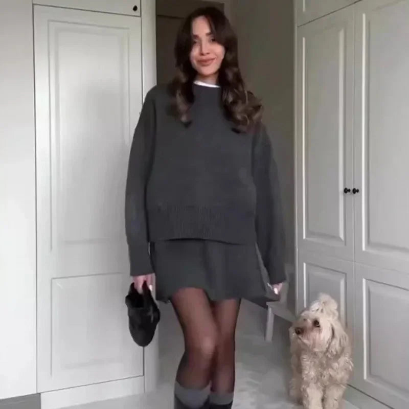 O-Neck Long Sleeve Outfit