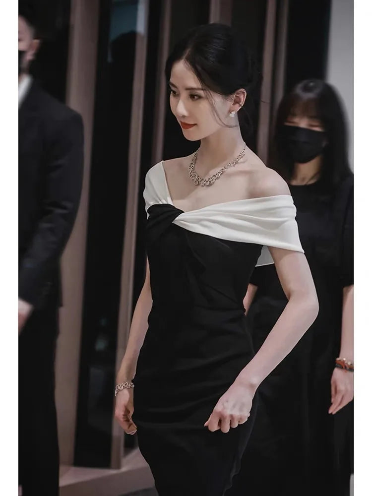 Glam Curve Contrast Slit Dress