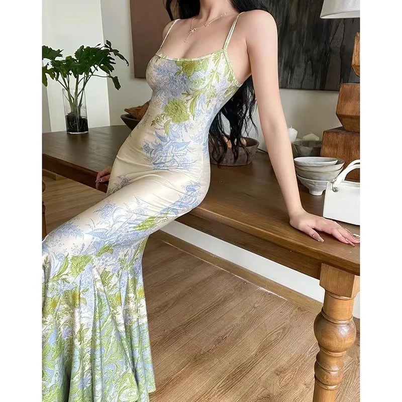 Elegant Satin One-Shoulder Gown