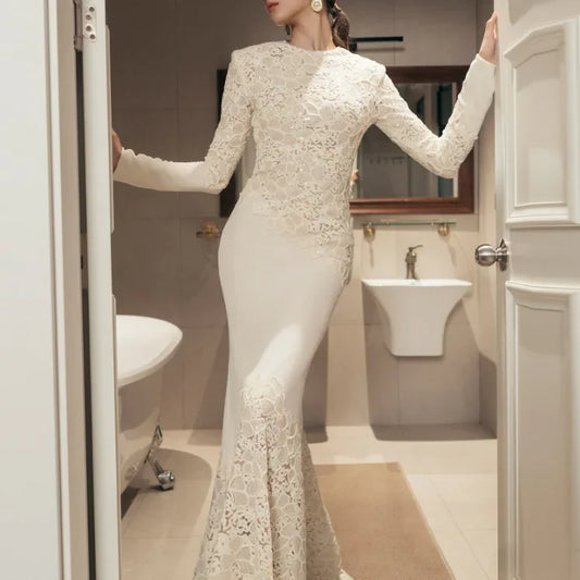Lace Enchant Vintage Mermaid Gown