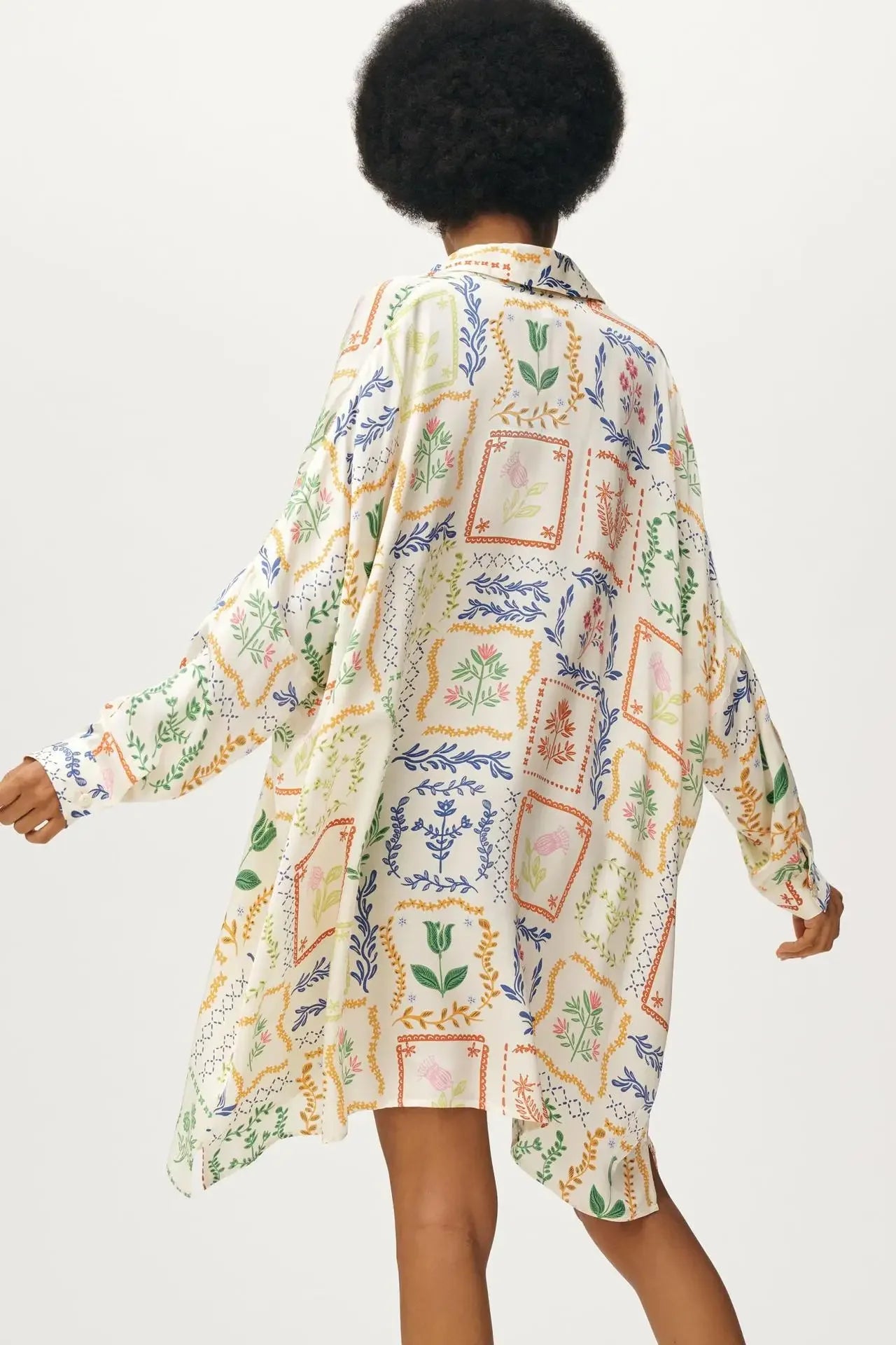 Chic Doodle Print Cardigan Dress