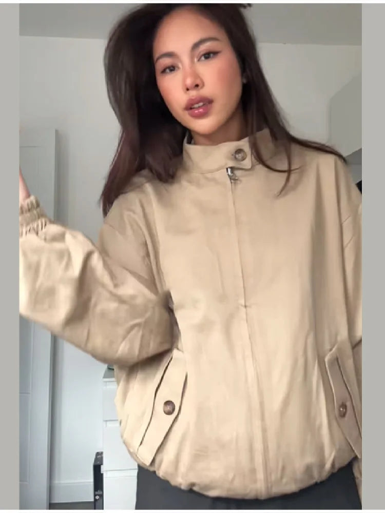 Twist Style Reversible Short Trench