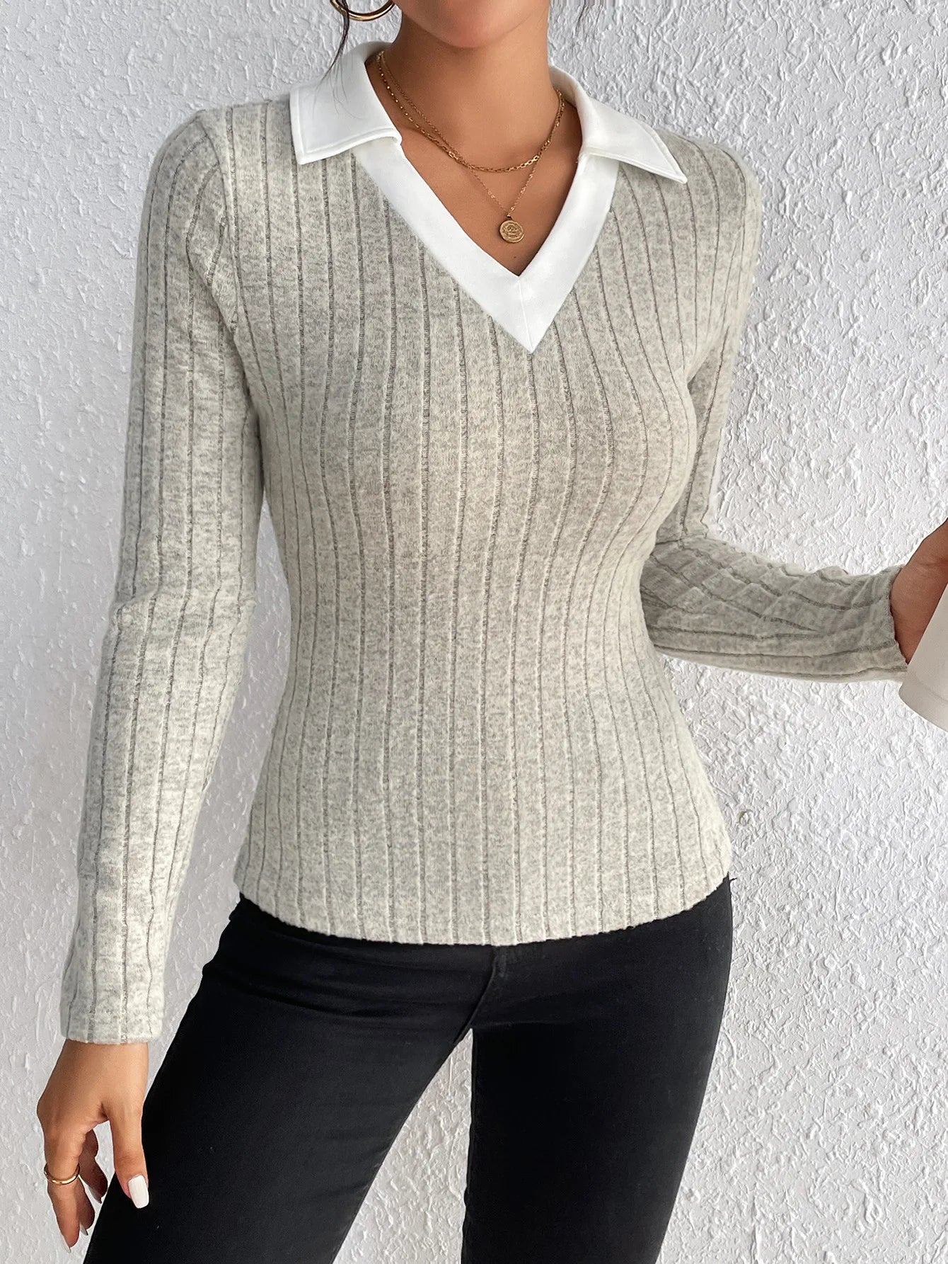Mod Line Colorblock Knit Top