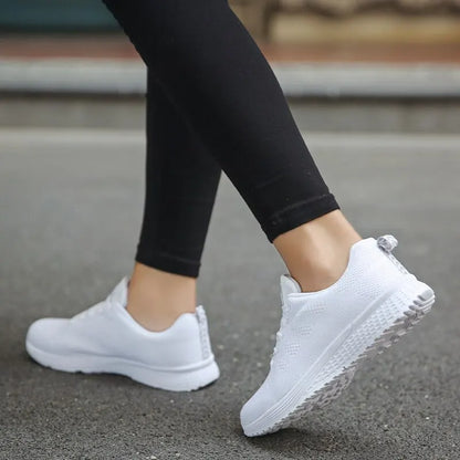 Airy Mesh Walk Sneakers