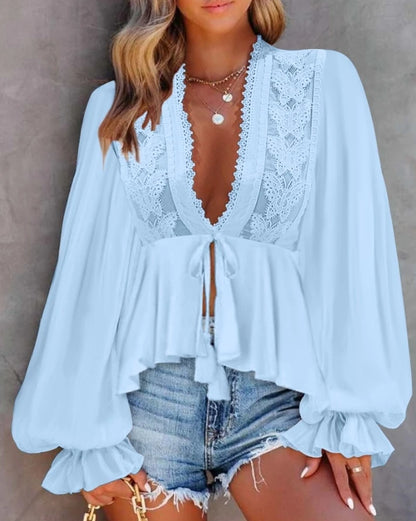 Ruffle Edge Long Sleeve Blouse