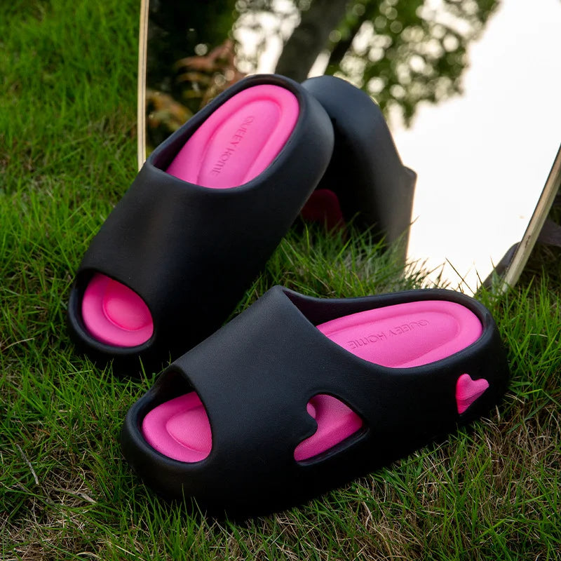 Colorblock Poop Slippers