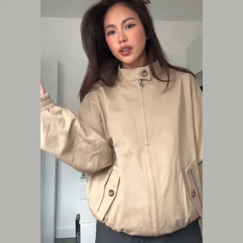 Twist Style Reversible Short Trench