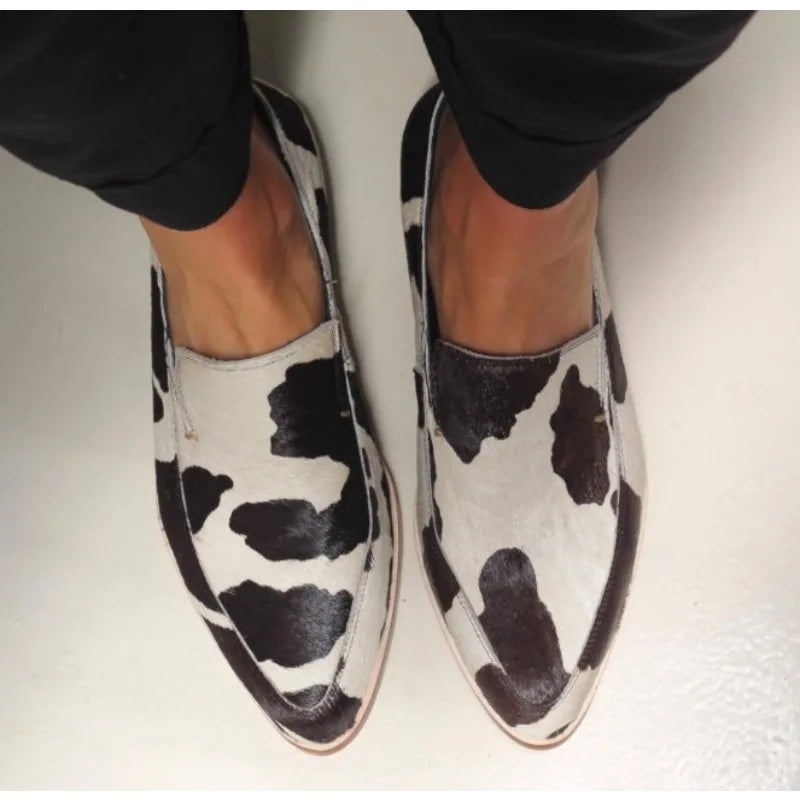 Stylish Cowhide Pointed Toe Loafers