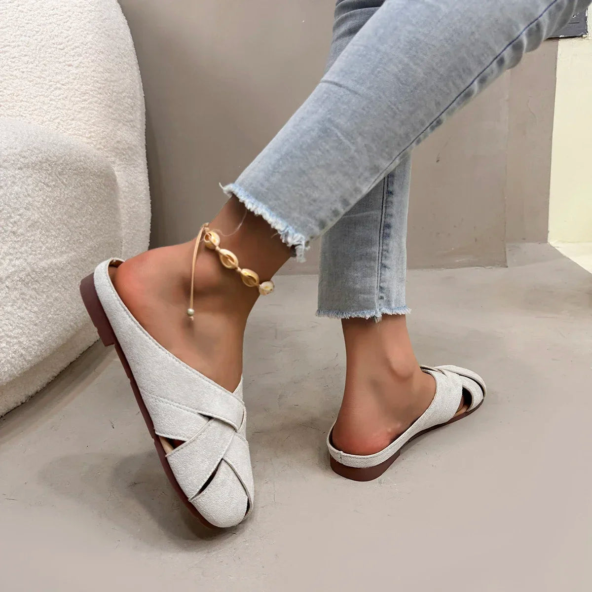Retro Crossover Flat Mules for Women
