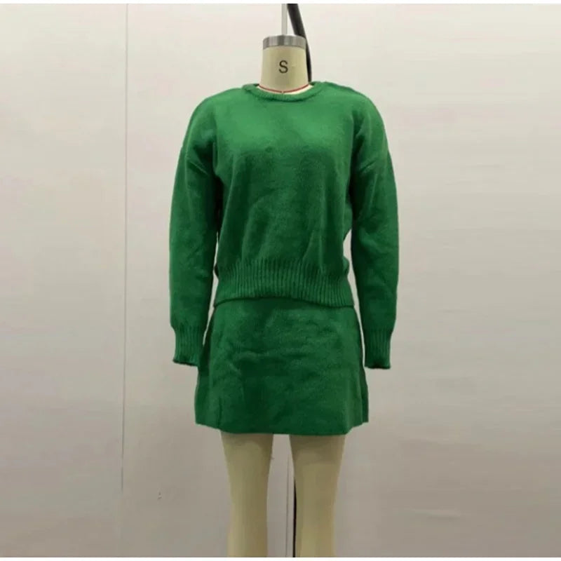 O-Neck Long Sleeve Outfit