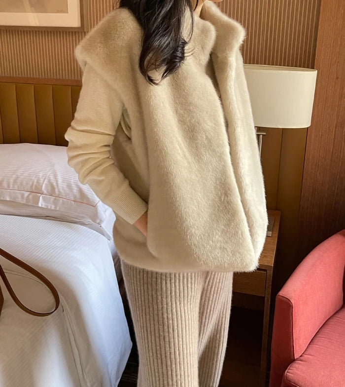 Women’s Vintage Mink Fur Vest