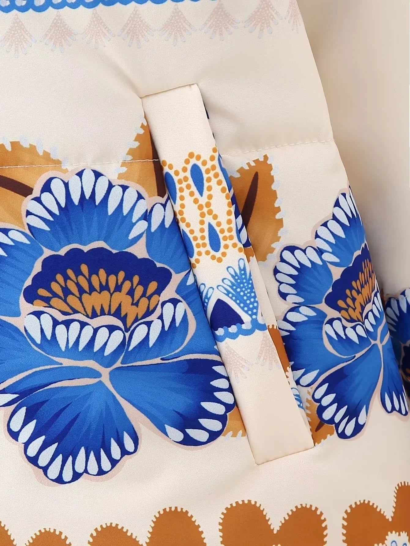 Vivid Charm Printed Lapel Jacket