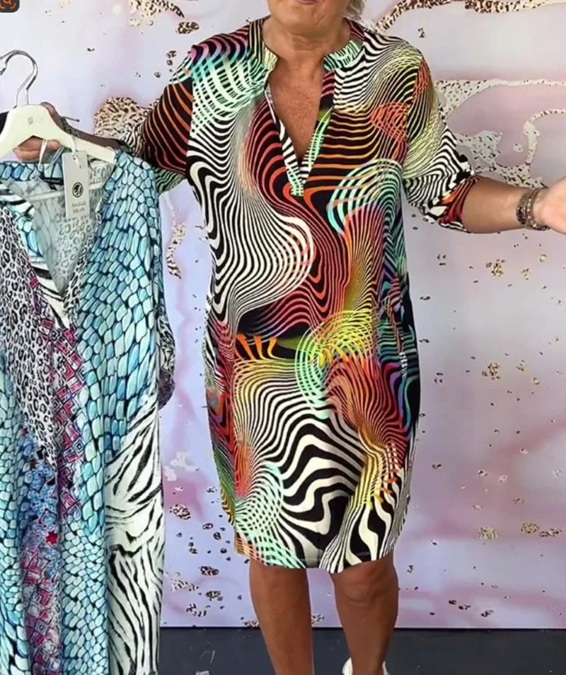 Print Aura Elegant V-Neck Sweater Dress
