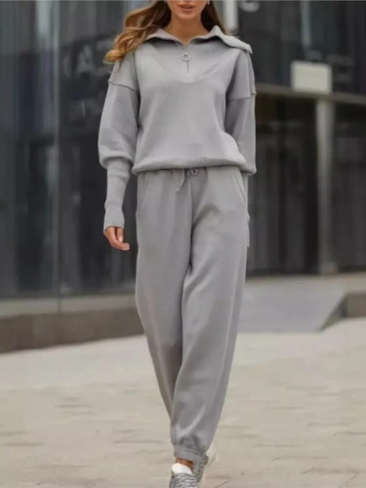 Zipper Hoodie & Sweatpants Set for Women