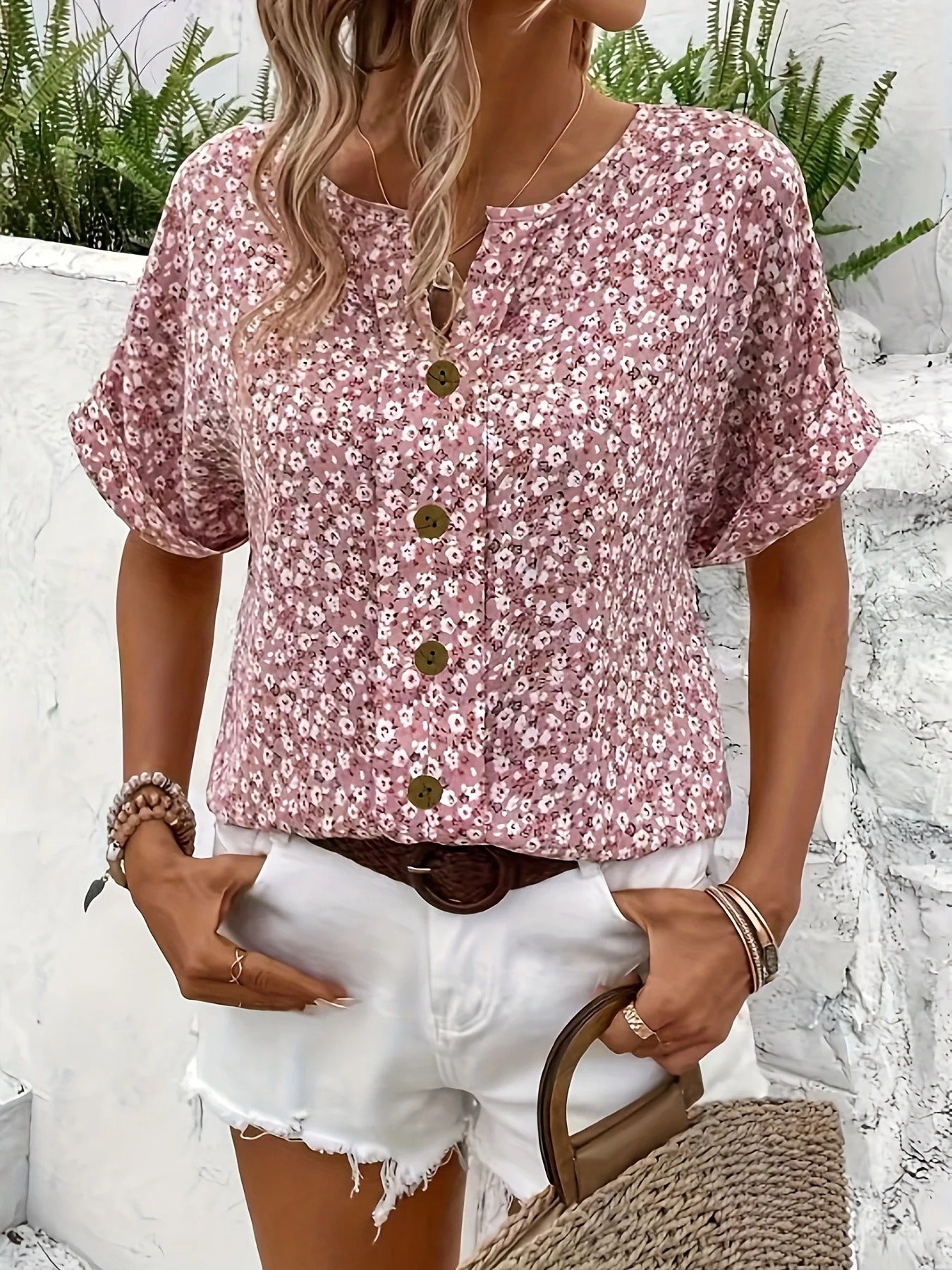 Floral Button Beach T-shirt